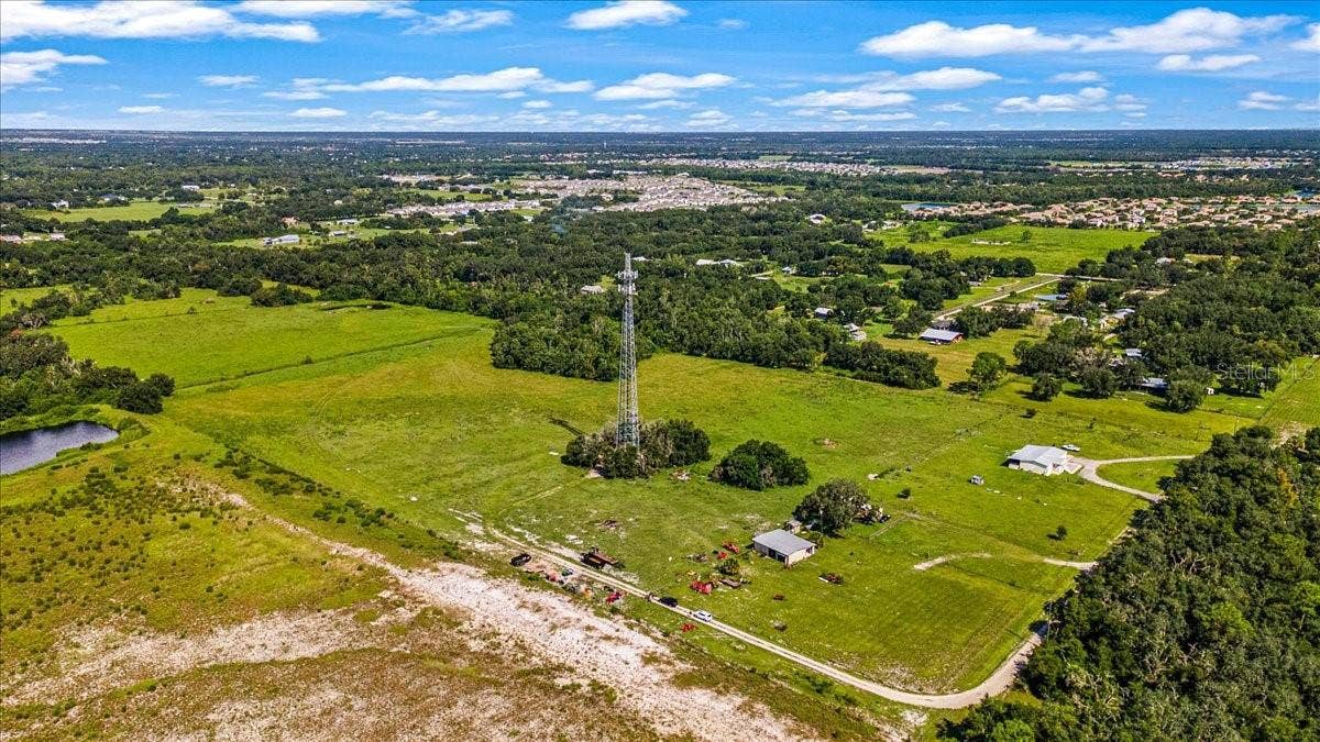 1703 ZIPPERER ROAD, Bradenton, FL 34212 1703 ZIPPERER ROAD, Bradenton, FL 34212