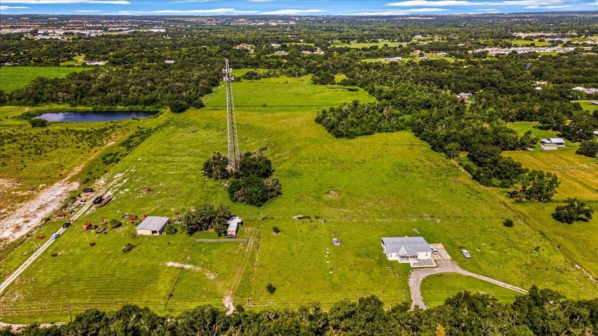 1703 ZIPPERER ROAD, Bradenton, FL 34212 1703 ZIPPERER ROAD, Bradenton, FL 34212