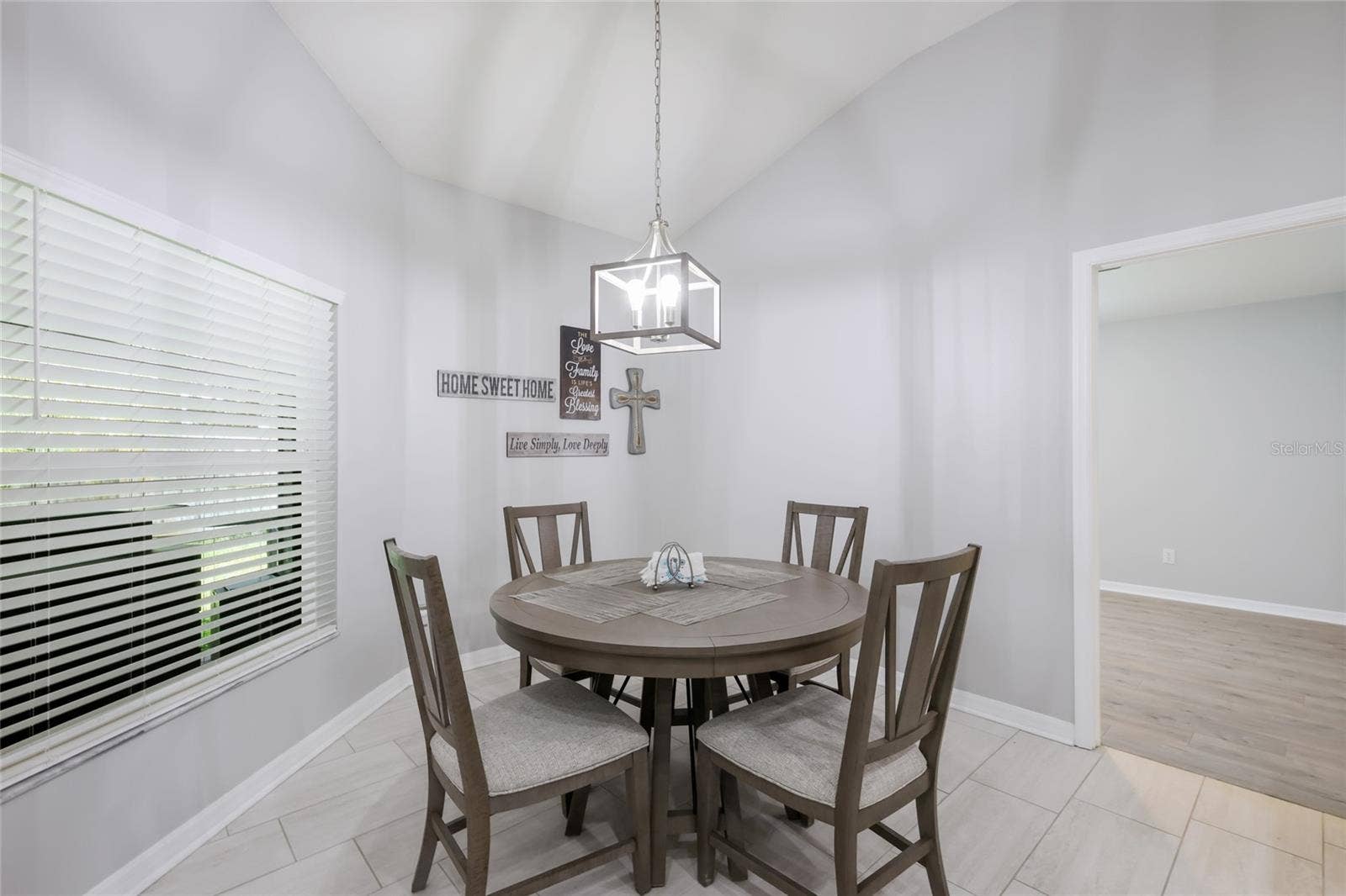 7625 NOTTINGHILL SKY DRIVE, Apollo Beach, FL 33572 7625 NOTTINGHILL SKY DRIVE, Apollo Beach, FL 33572