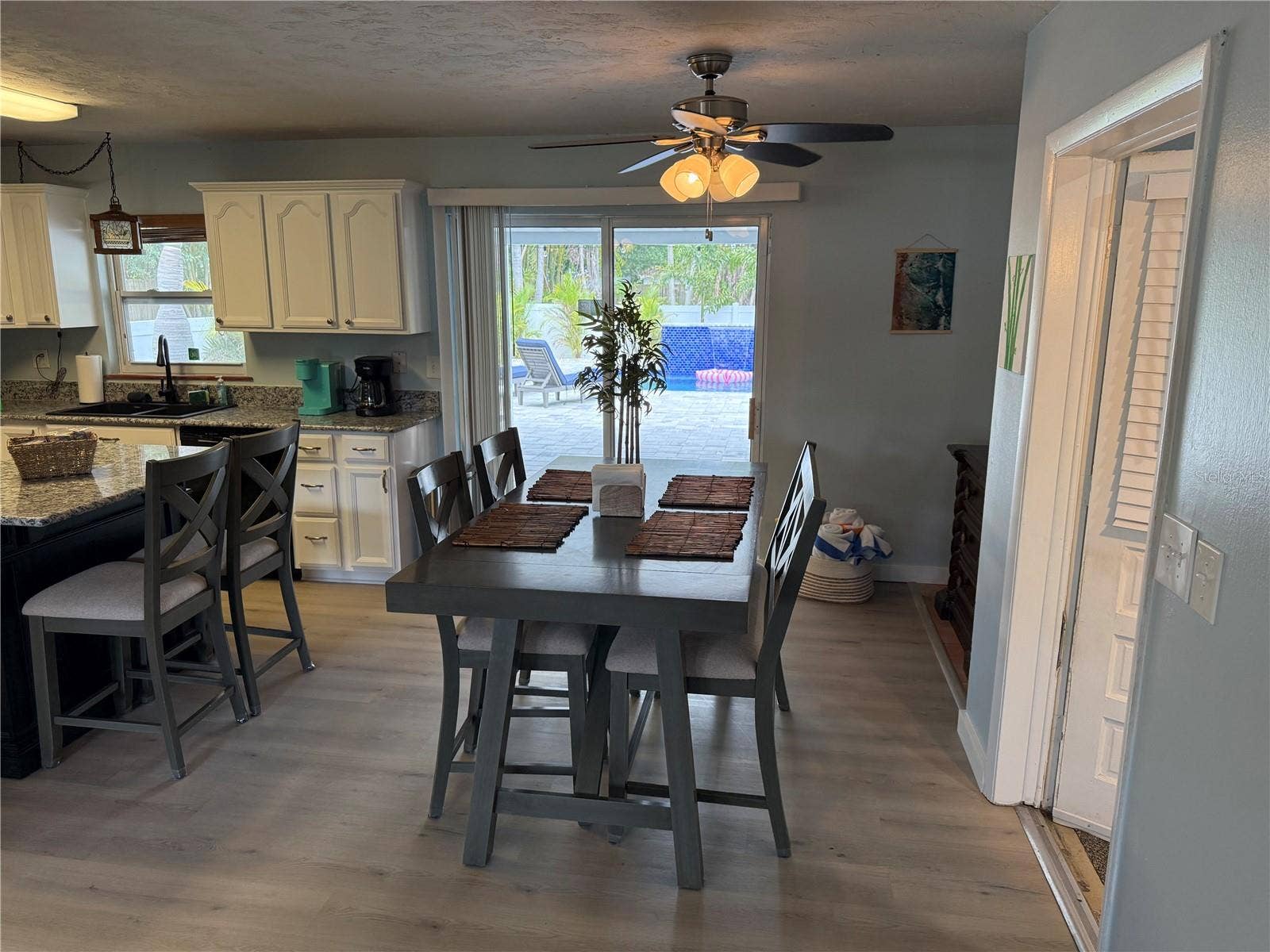 1415 36TH STREET W, Bradenton, FL 34205 1415 36TH STREET W, Bradenton, FL 34205