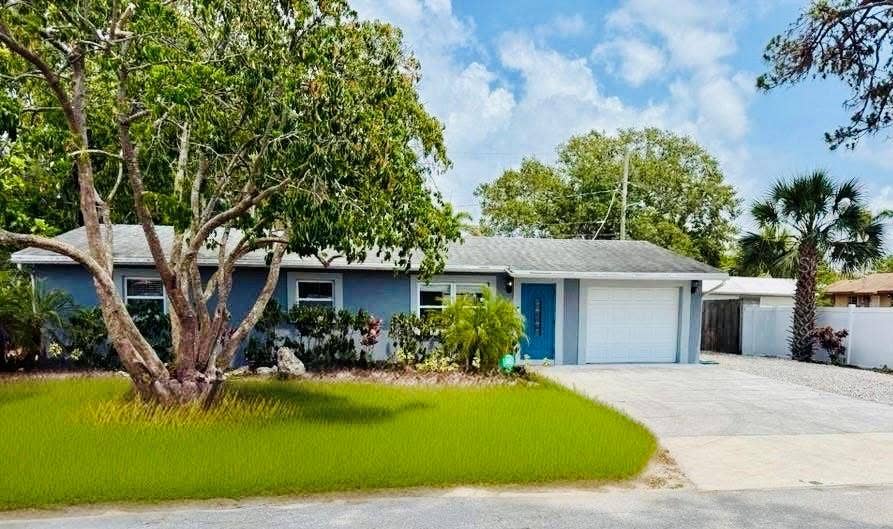 1415 36TH STREET W, Bradenton, FL 34205 BAMBOO LAGOON