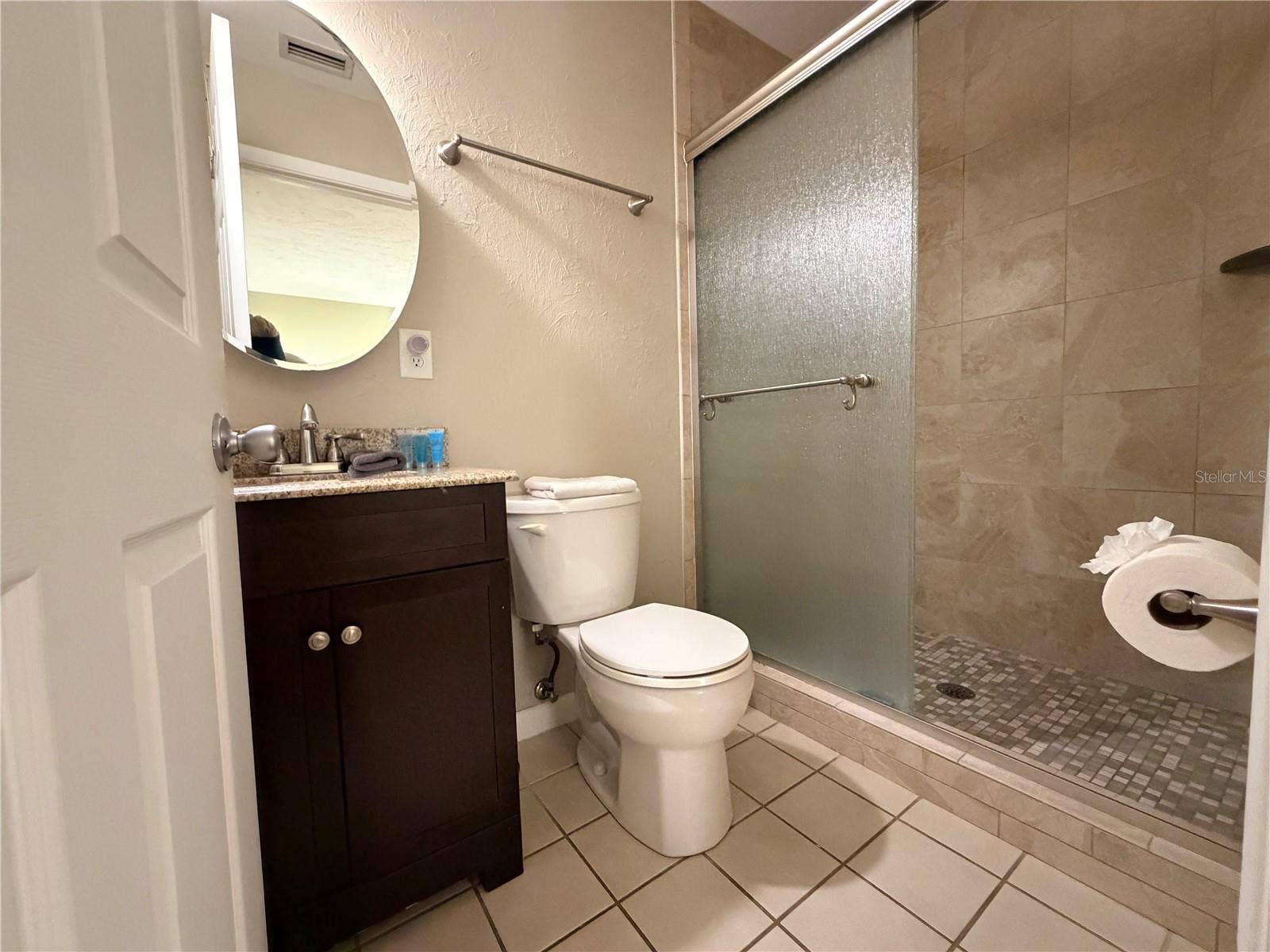 1415 36TH STREET W, Bradenton, FL 34205 1415 36TH STREET W, Bradenton, FL 34205