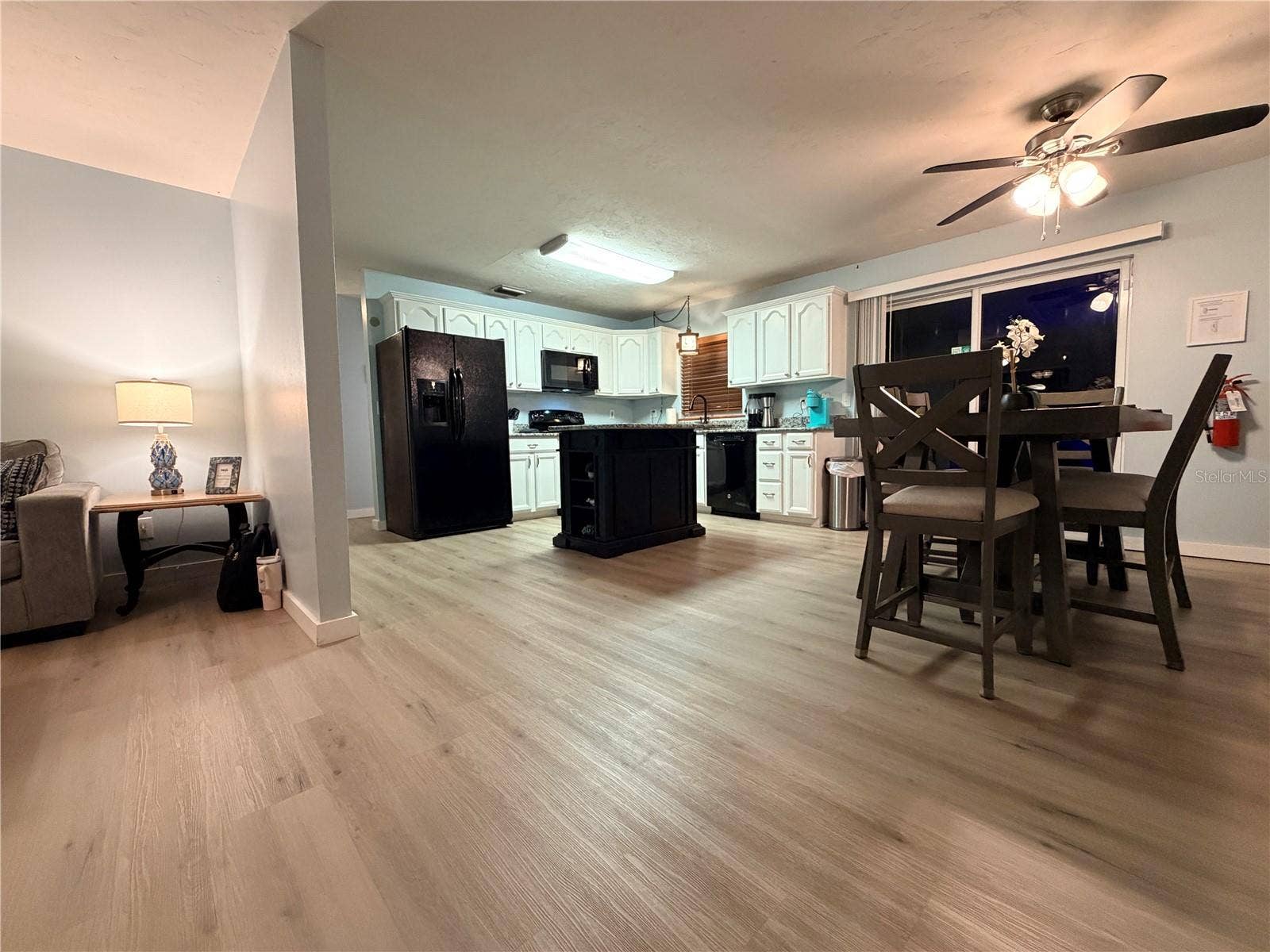 1415 36TH STREET W, Bradenton, FL 34205 1415 36TH STREET W, Bradenton, FL 34205