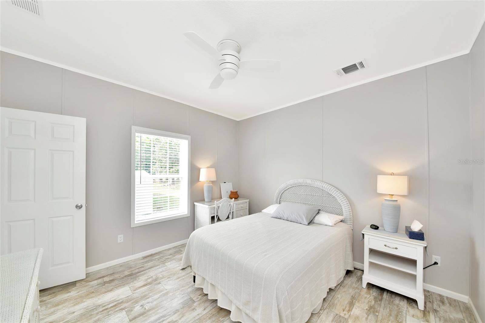 6843 HIKINA DRIVE, North Port, FL 34287 6843 HIKINA DRIVE, North Port, FL 34287