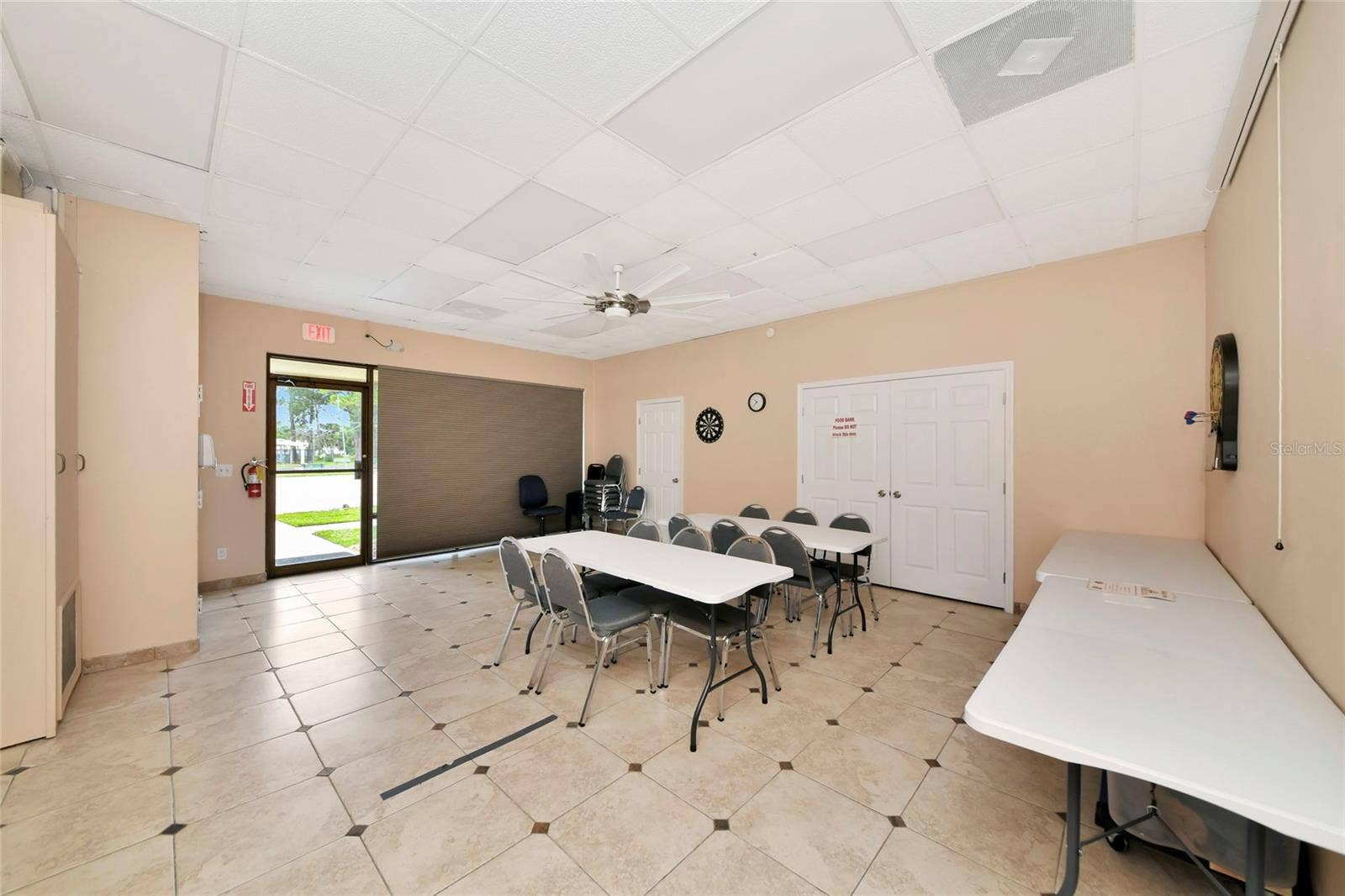 6843 HIKINA DRIVE, North Port, FL 34287 6843 HIKINA DRIVE, North Port, FL 34287