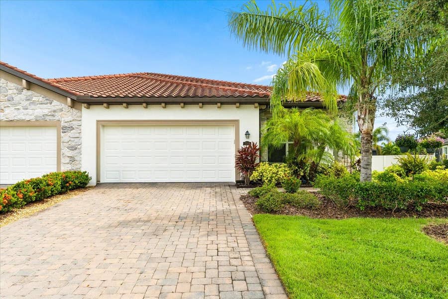 Property photo for 2505 AVOLET COURT, Bradenton, FL