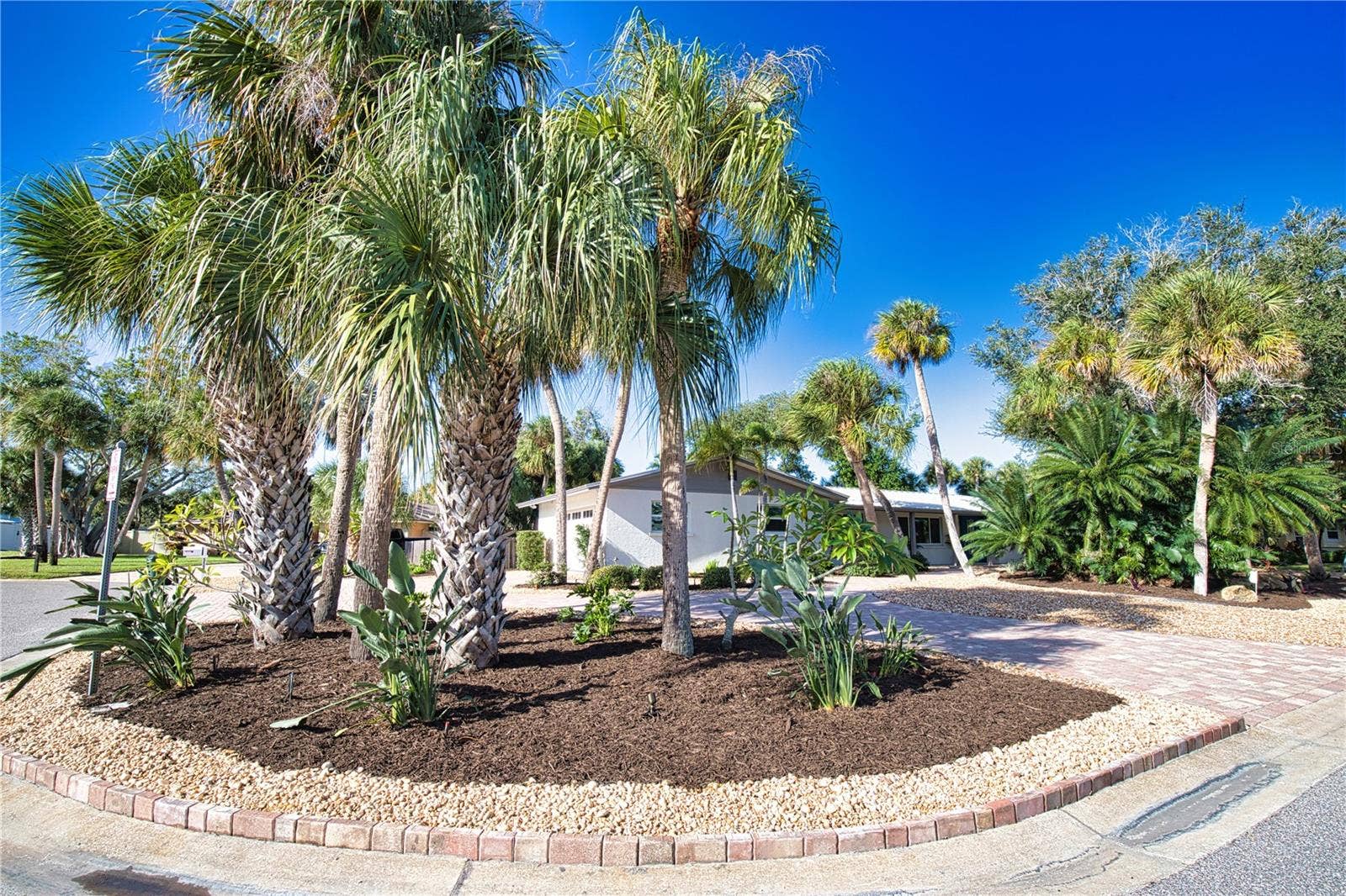 Sarasota, FL 34242 Front Corner of Lot
