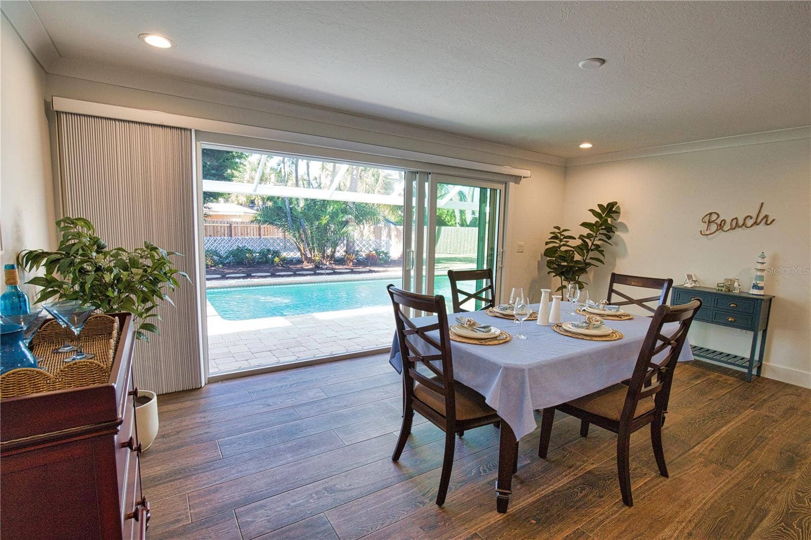 Sarasota, FL 34242 Dine by The Pool with Garden Views
