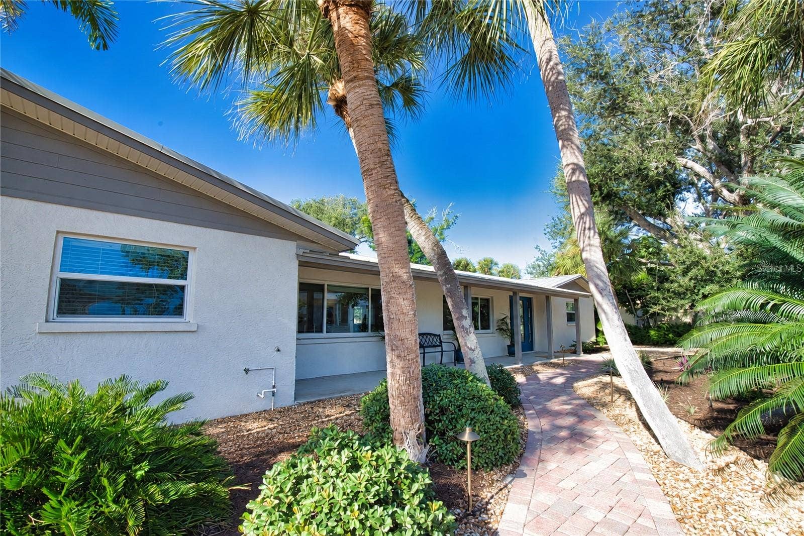 Sarasota, FL 34242 Paver Bricked Walkway to Front Enrtry