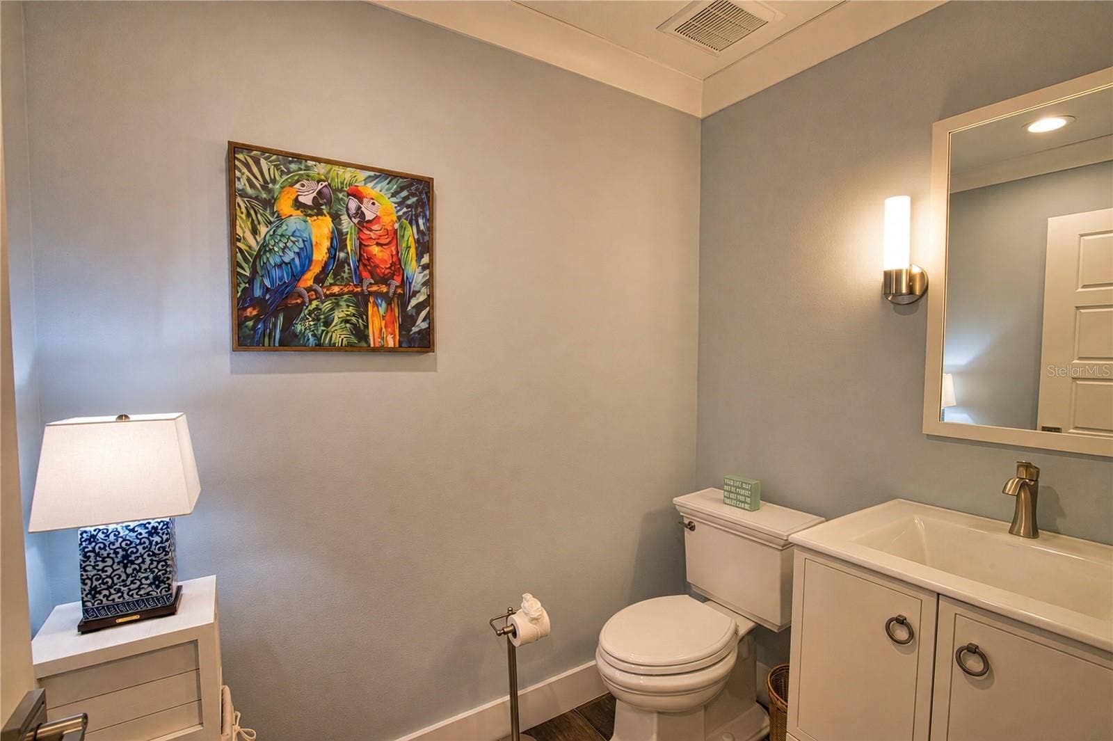 Sarasota, FL 34242 Guest Half Bath