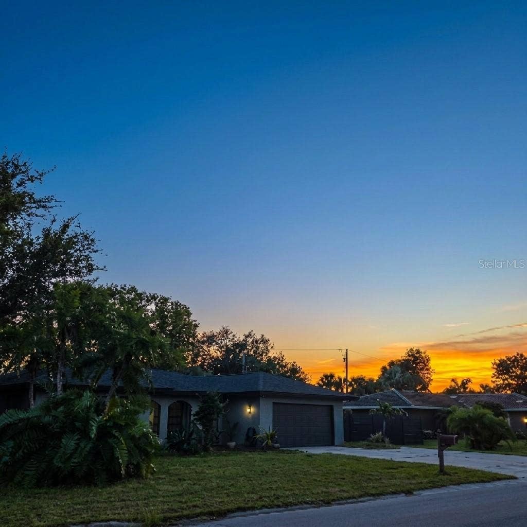 1801 MID OCEAN CIRCLE, Sarasota, FL 34239 1801 MID OCEAN CIRCLE, Sarasota, FL 34239