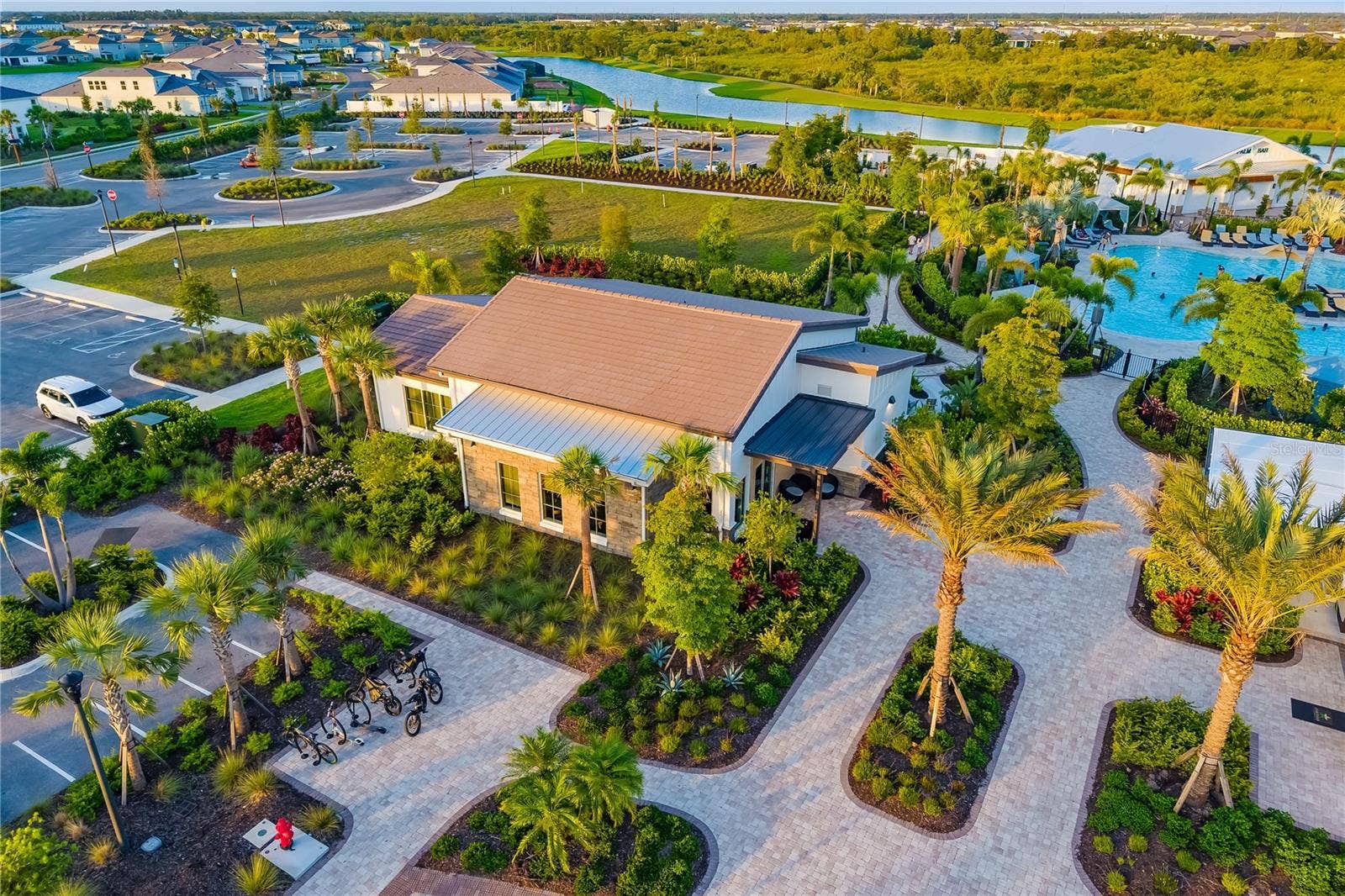 3343 HILLTOP CIRCLE, Lakewood Ranch, FL 34211 3343 HILLTOP CIRCLE, Lakewood Ranch, FL 34211