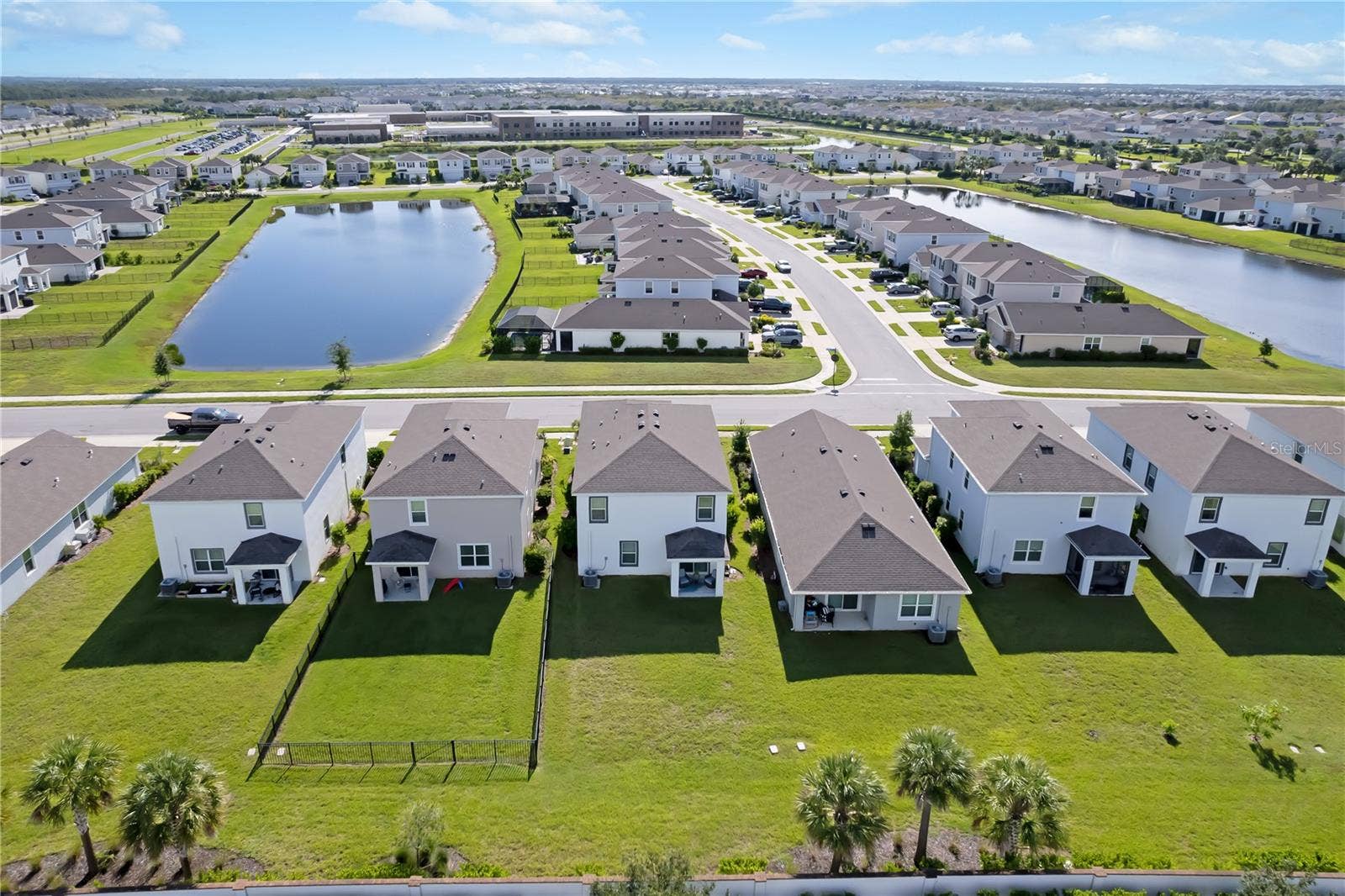 3343 HILLTOP CIRCLE, Lakewood Ranch, FL 34211 3343 HILLTOP CIRCLE, Lakewood Ranch, FL 34211