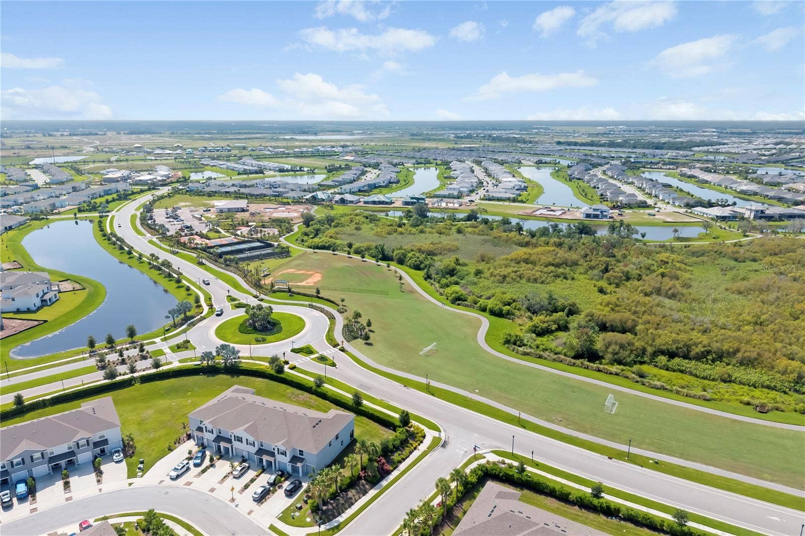 3343 HILLTOP CIRCLE, Lakewood Ranch, FL 34211 3343 HILLTOP CIRCLE, Lakewood Ranch, FL 34211