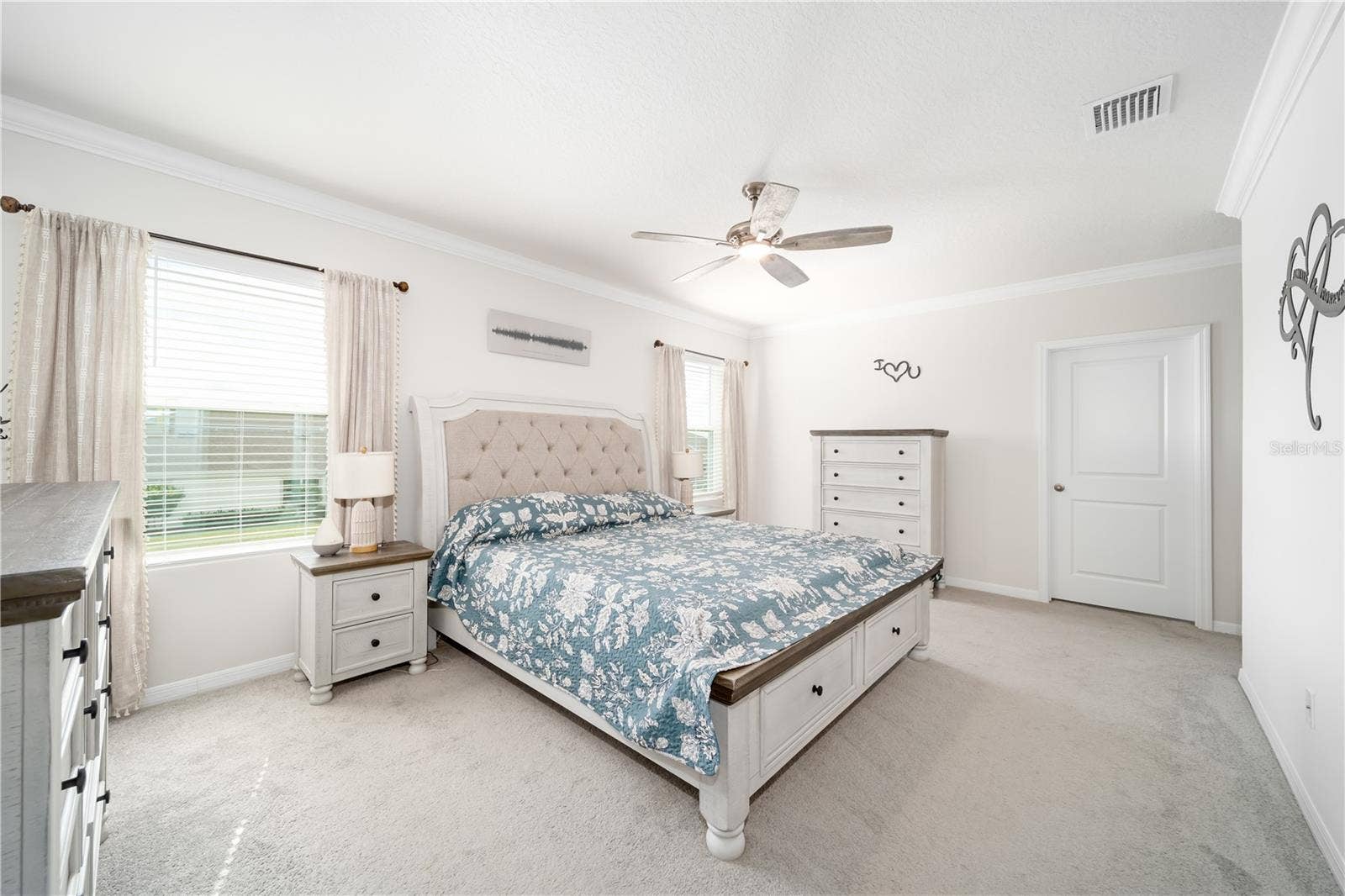 3343 HILLTOP CIRCLE, Lakewood Ranch, FL 34211 3343 HILLTOP CIRCLE, Lakewood Ranch, FL 34211