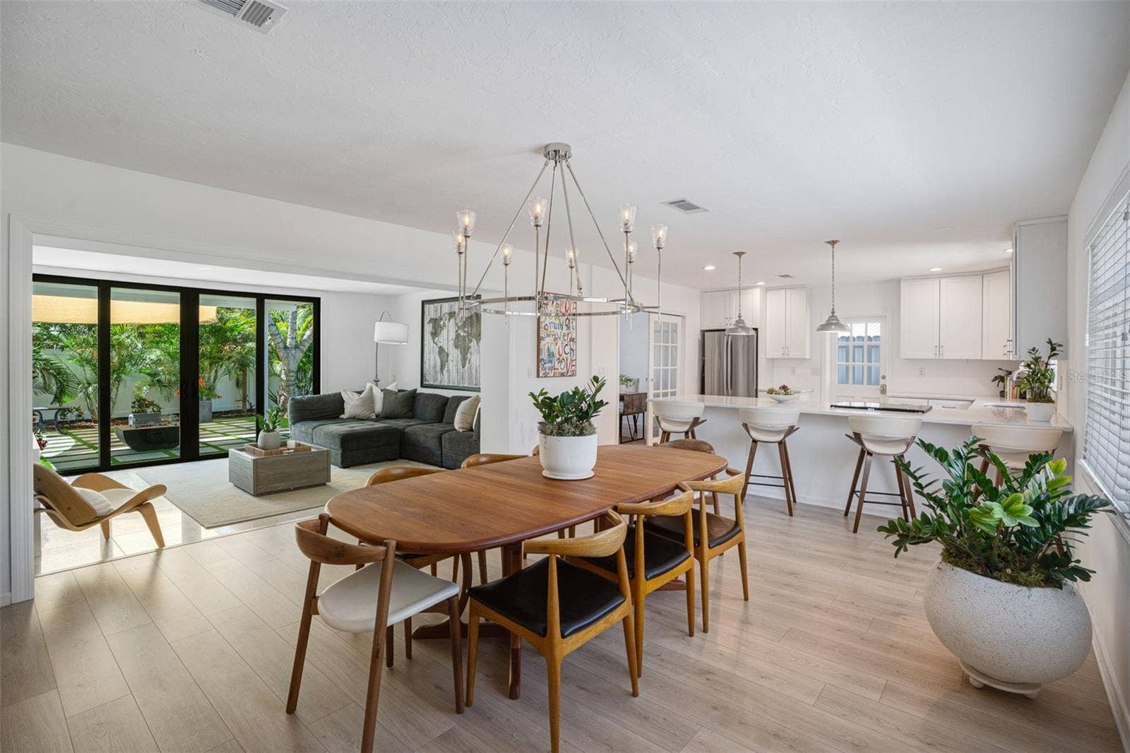 2482 WISTERIA STREET, Sarasota, FL 34239 2482 WISTERIA STREET, Sarasota, FL 34239