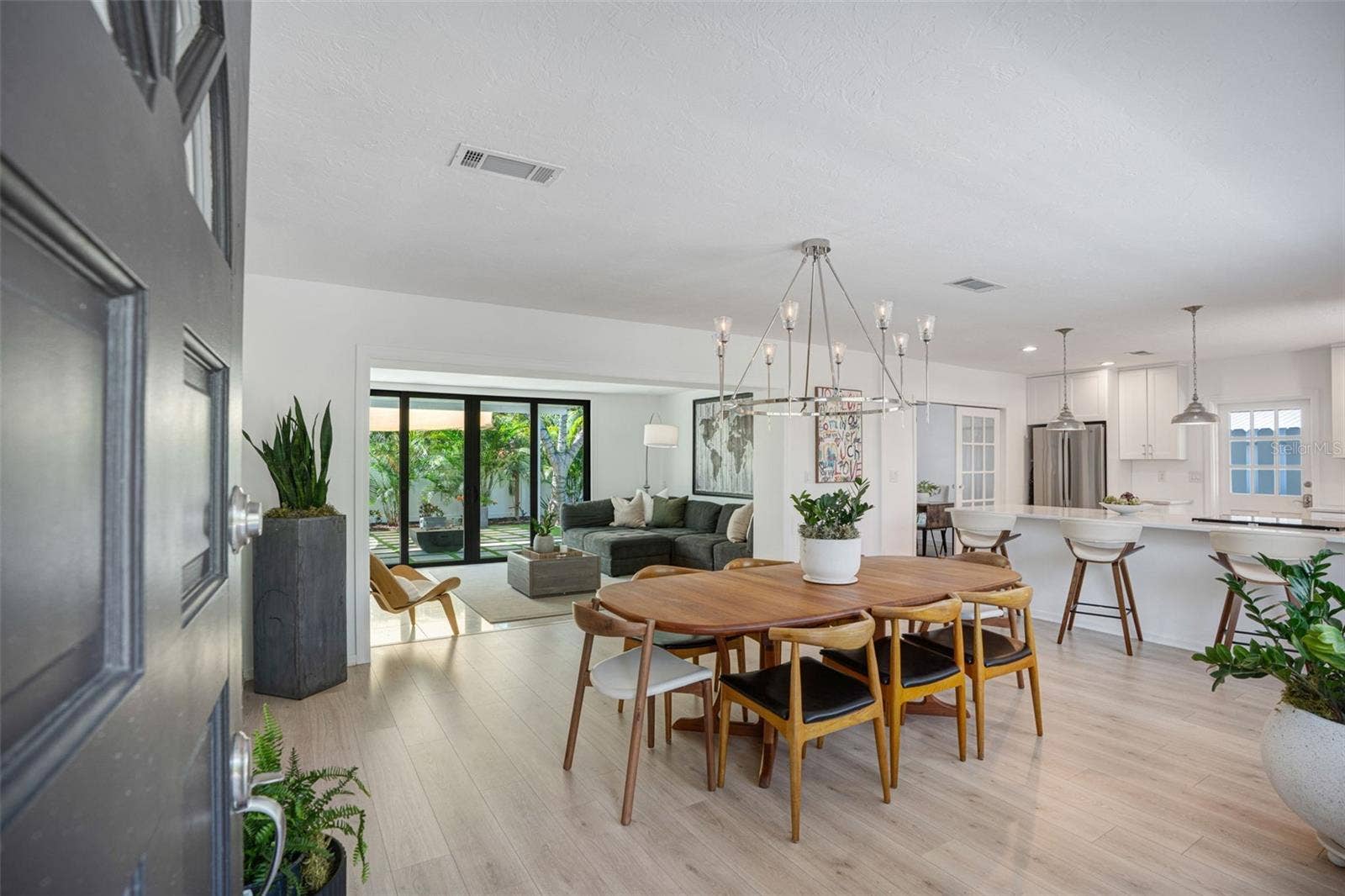 2482 WISTERIA STREET, Sarasota, FL 34239 2482 WISTERIA STREET, Sarasota, FL 34239