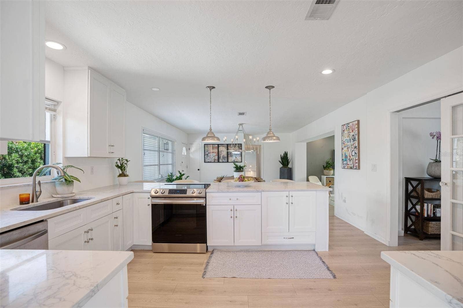 2482 WISTERIA STREET, Sarasota, FL 34239 2482 WISTERIA STREET, Sarasota, FL 34239