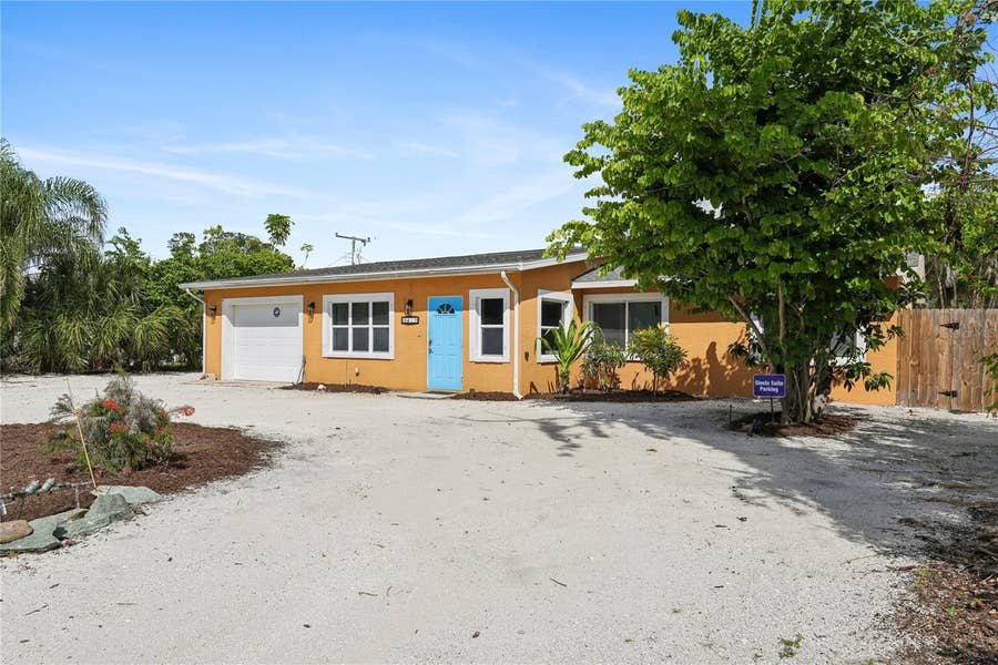 Property photo for 8479 PINEWOOD ROAD, Sarasota, FL