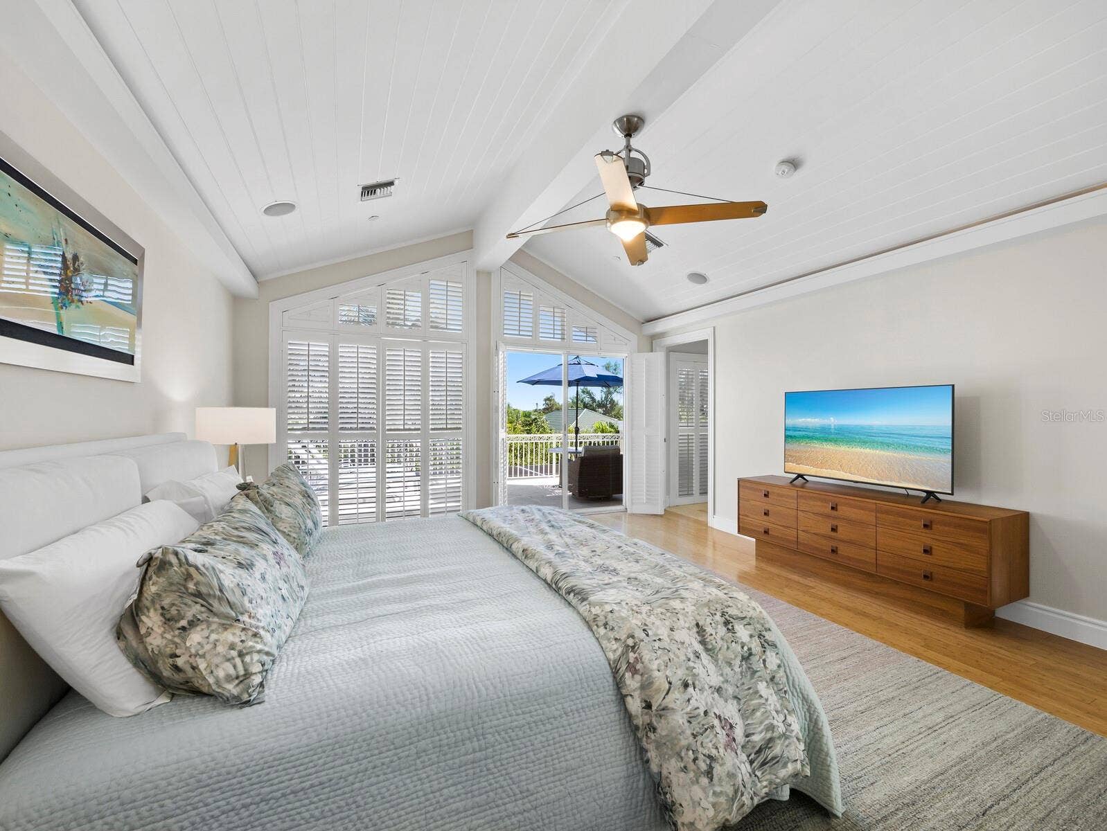 550 NORTON STREET, Longboat Key, FL 34228