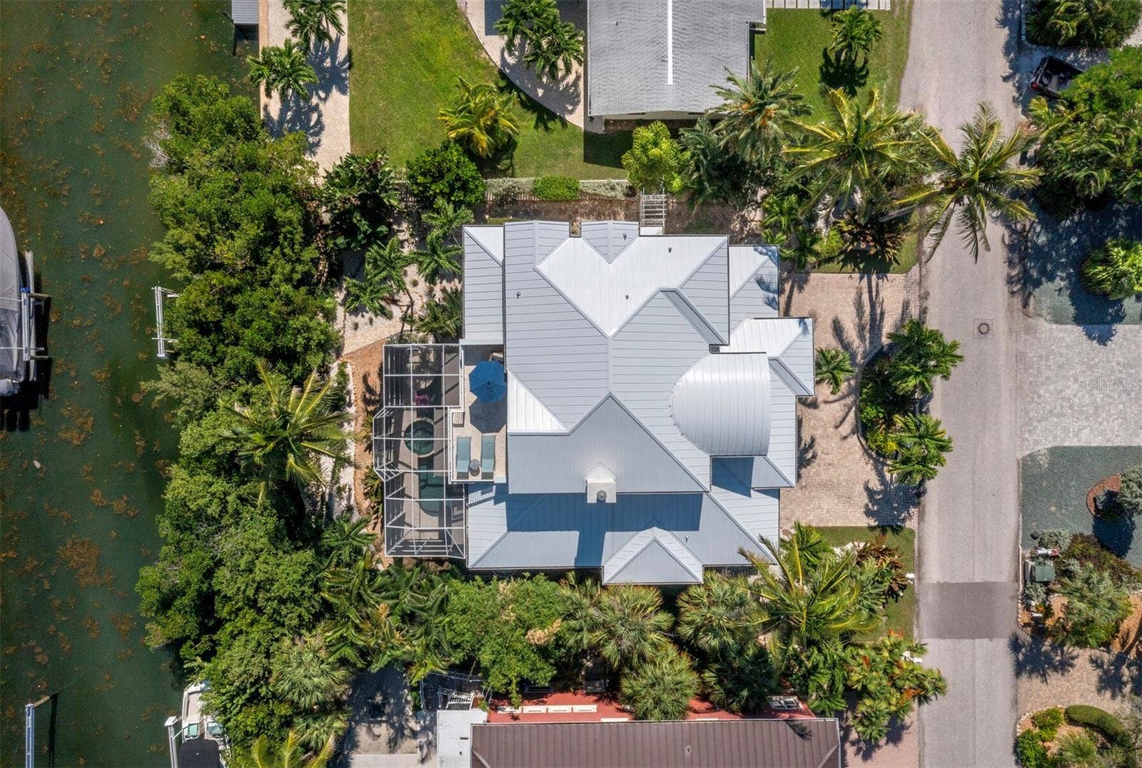 550 NORTON STREET, Longboat Key, FL 34228
