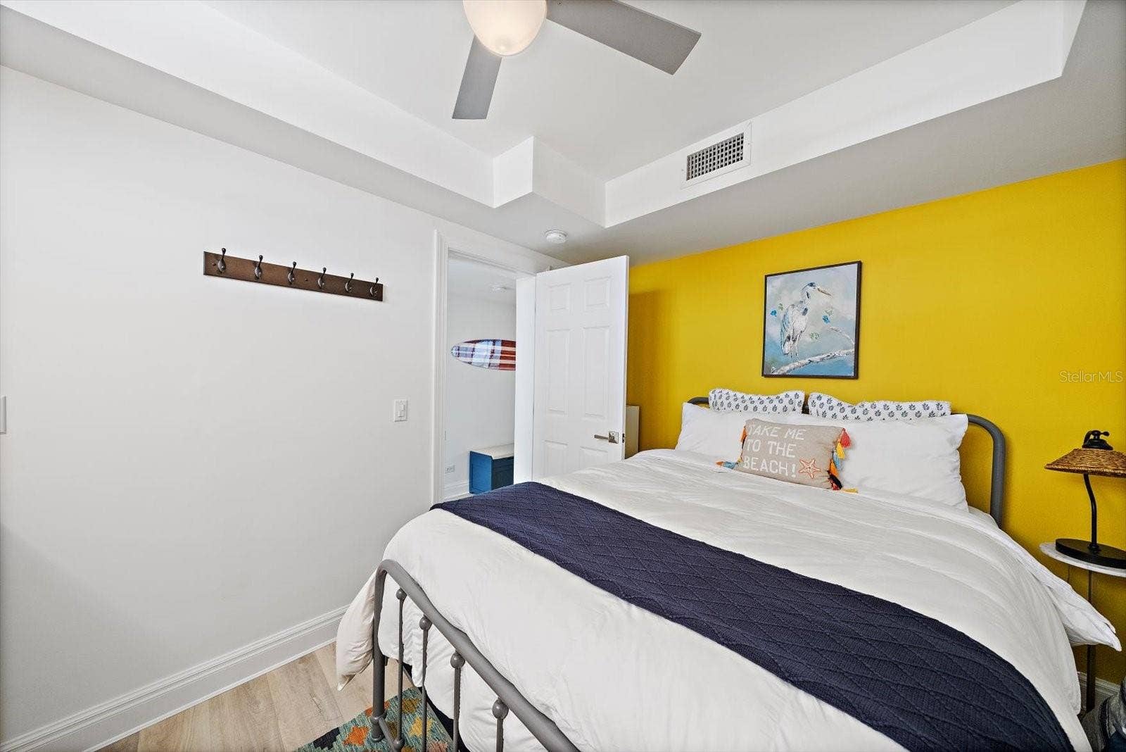 100 SANDS POINT ROAD, #219, Longboat Key, FL 34228 Guest bedroom