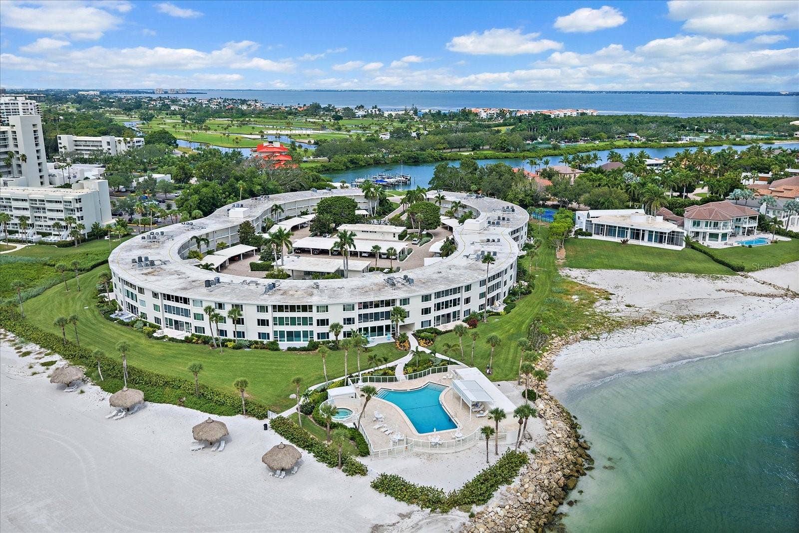 100 SANDS POINT ROAD, #219, Longboat Key, FL 34228 Sands point pool