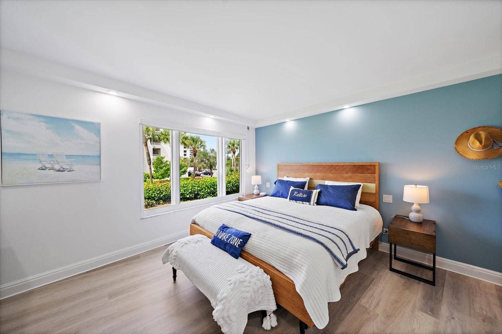 100 SANDS POINT ROAD, #219, Longboat Key, FL 34228 Primary bedroom