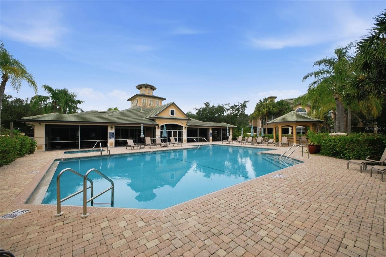 6434 MOORINGS POINT CIRCLE, #102, Lakewood Ranch, FL 34202