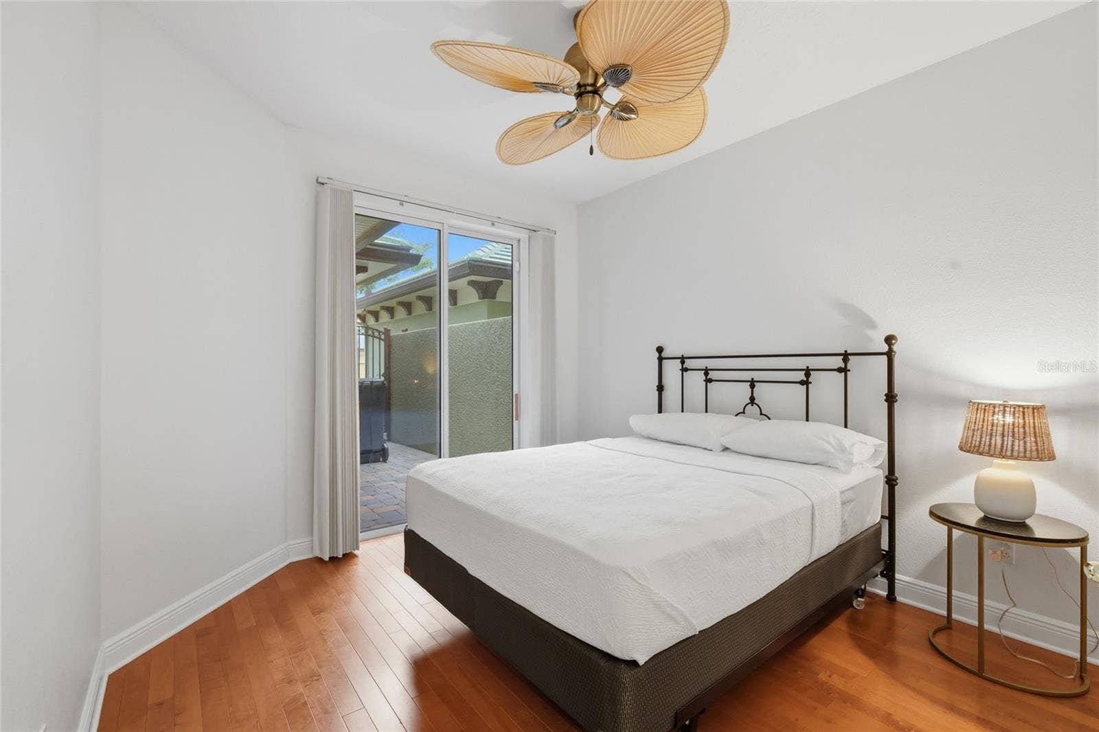 6434 MOORINGS POINT CIRCLE, #102, Lakewood Ranch, FL 34202