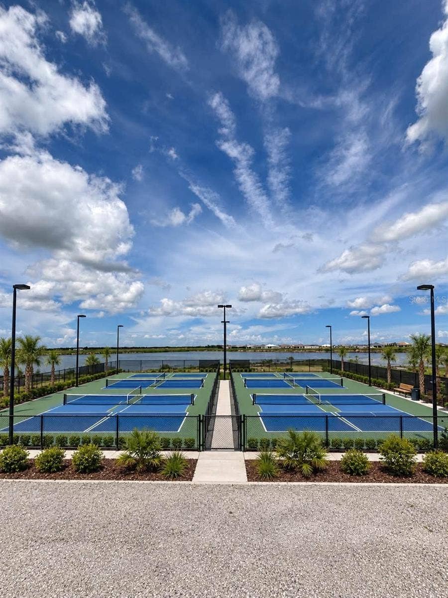 8708 CANARD COVE, Palmetto, FL 34221