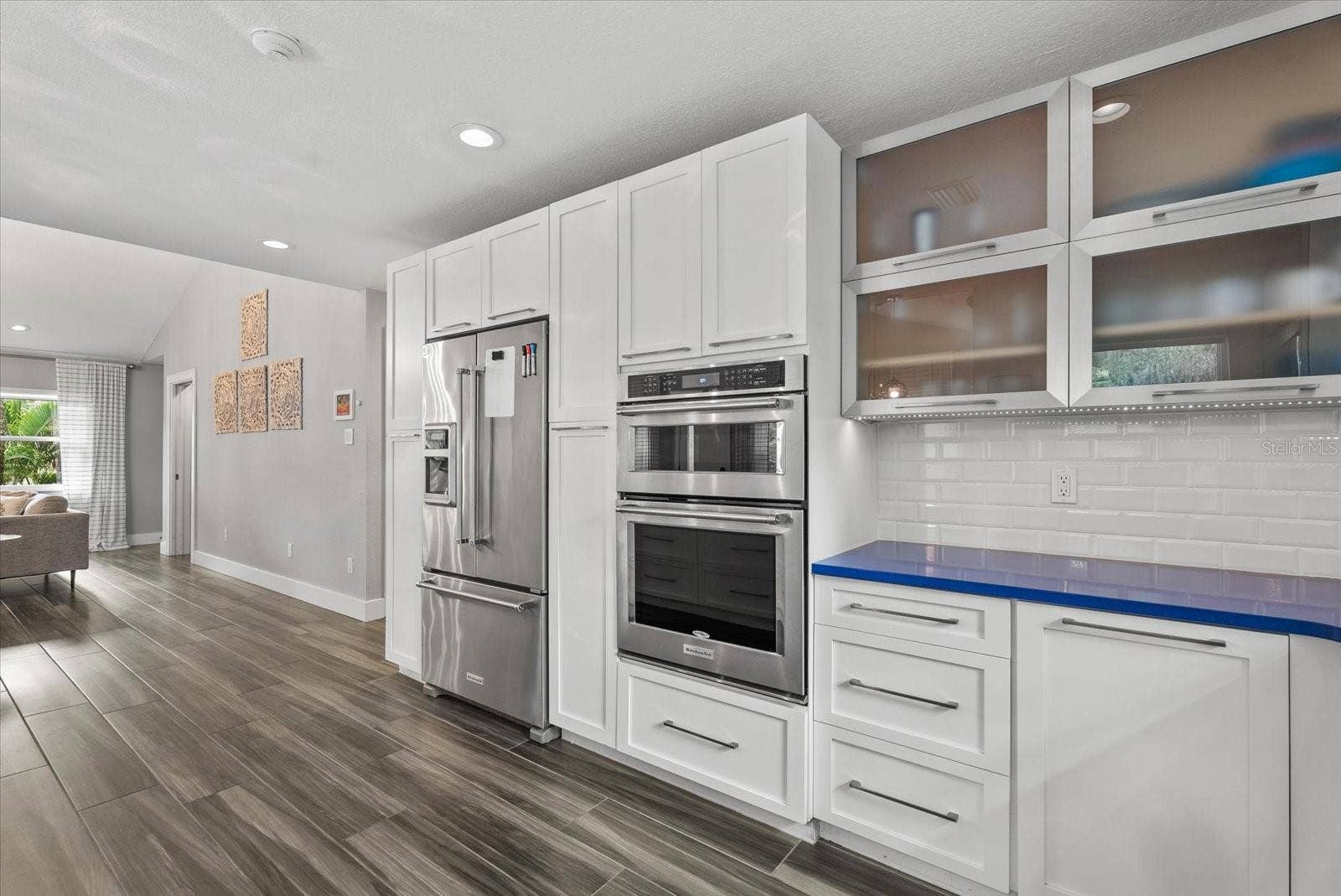 3376 S SECLUSION DRIVE, Sarasota, FL 34239 3376 S SECLUSION DRIVE, Sarasota, FL 34239