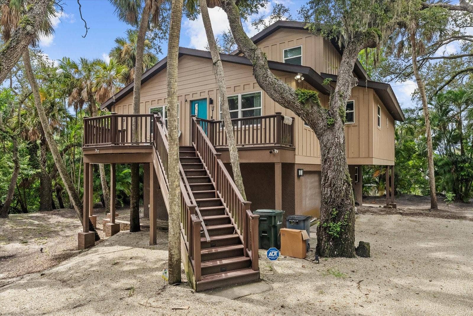 3376 S SECLUSION DRIVE, Sarasota, FL 34239 3376 S SECLUSION DRIVE, Sarasota, FL 34239