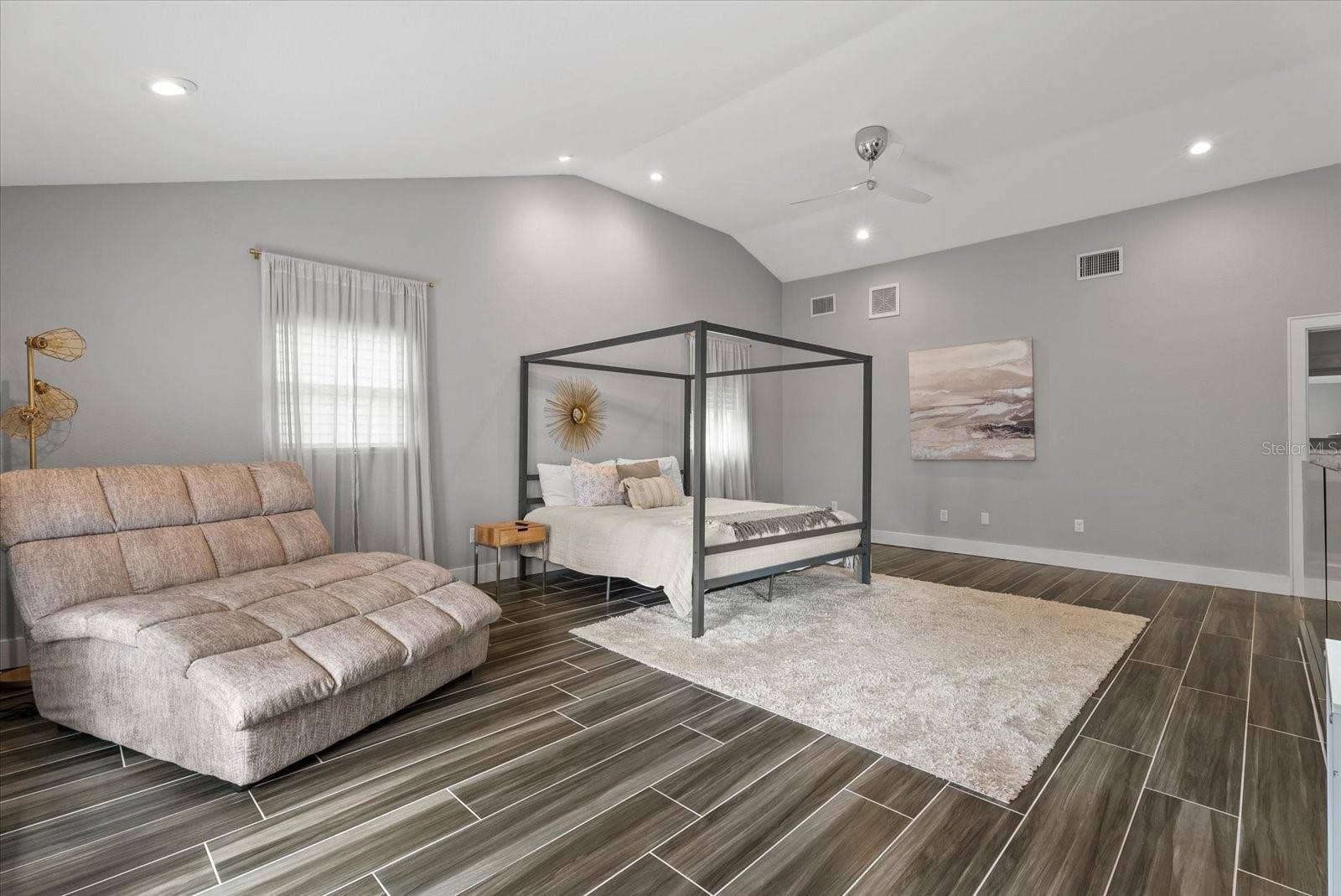 3376 S SECLUSION DRIVE, Sarasota, FL 34239 3376 S SECLUSION DRIVE, Sarasota, FL 34239