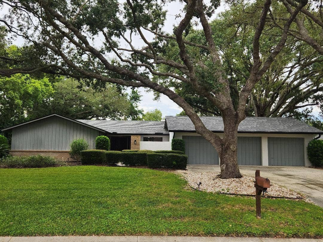 5331 DOMINICA CIRCLE, Sarasota, FL 34233 5331 DOMINICA CIRCLE, Sarasota, FL 34233