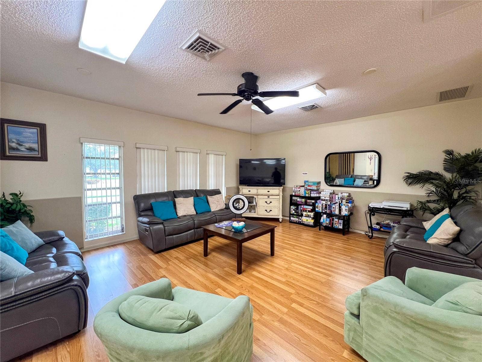 4205 34TH AVENUE DRIVE W, Bradenton, FL 34205 4205 34TH AVENUE DRIVE W, Bradenton, FL 34205