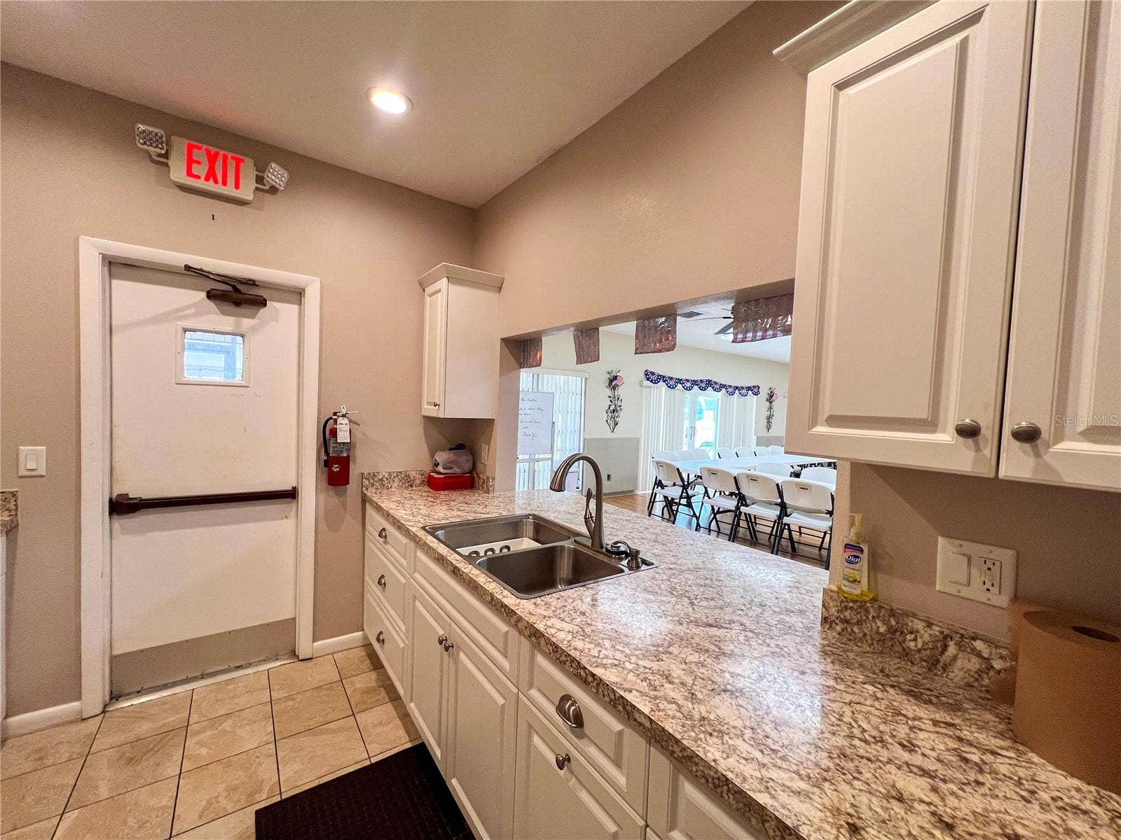 4205 34TH AVENUE DRIVE W, Bradenton, FL 34205 4205 34TH AVENUE DRIVE W, Bradenton, FL 34205