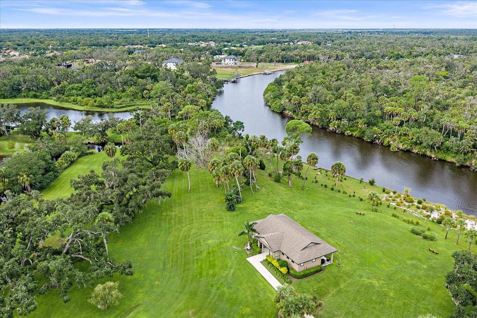1033 WHIMBREL RUN, Bradenton, FL 34212