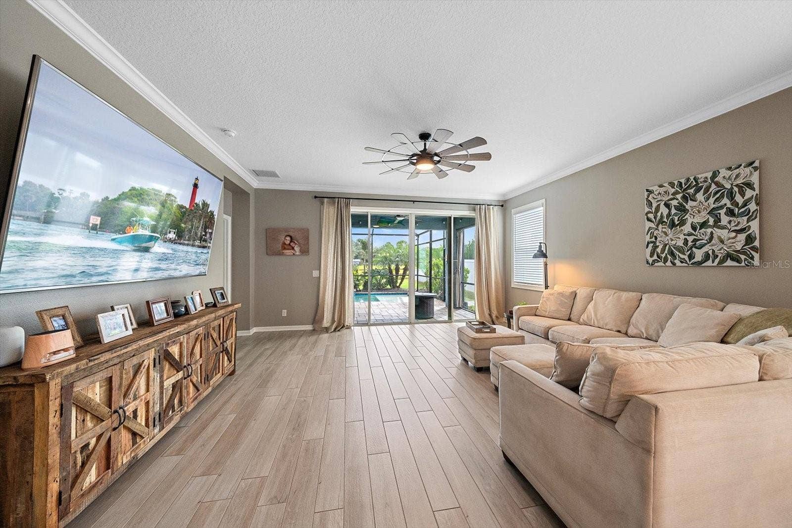 1033 WHIMBREL RUN, Bradenton, FL 34212