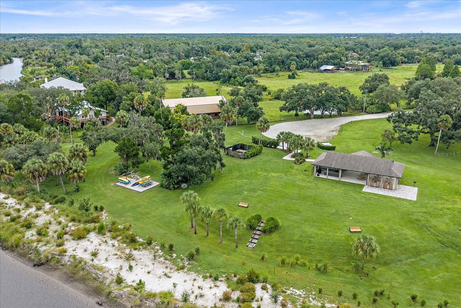 1033 WHIMBREL RUN, Bradenton, FL 34212