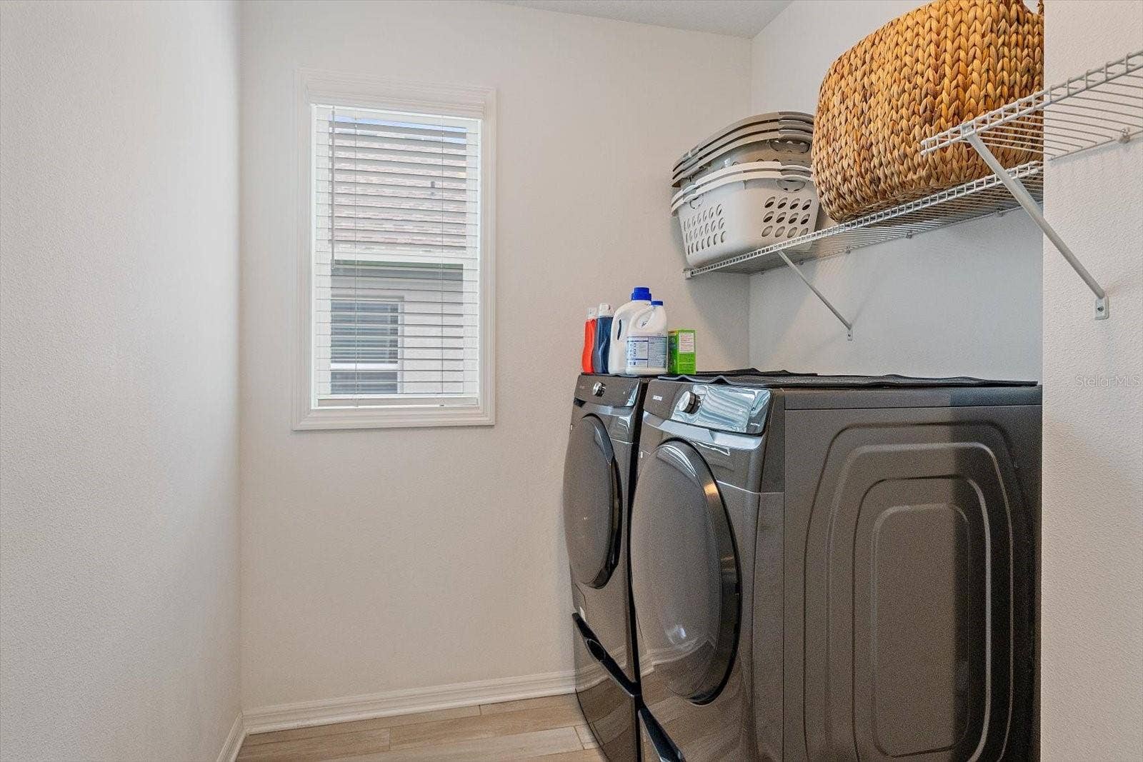 1033 WHIMBREL RUN, Bradenton, FL 34212