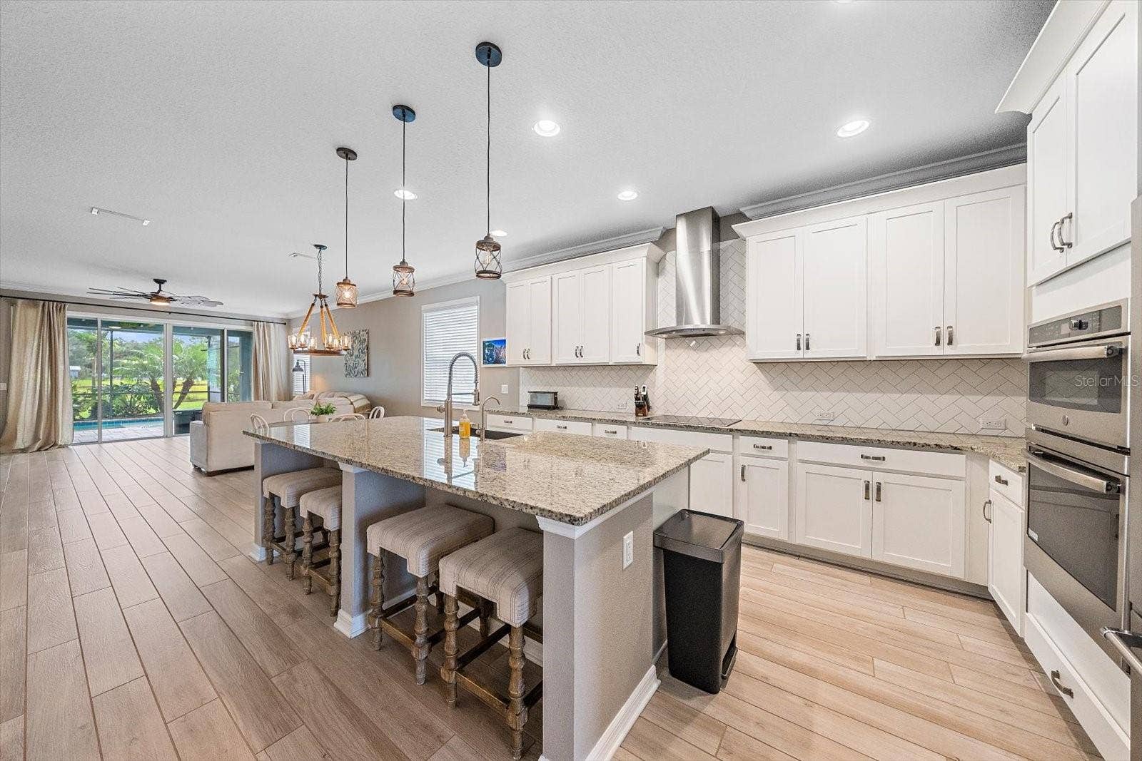 1033 WHIMBREL RUN, Bradenton, FL 34212
