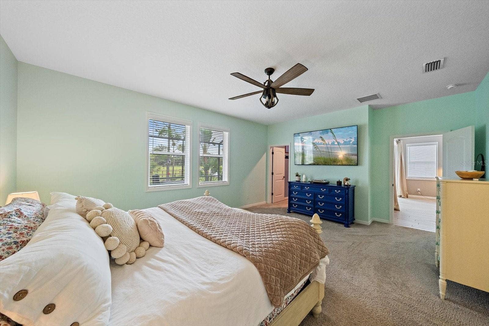 1033 WHIMBREL RUN, Bradenton, FL 34212