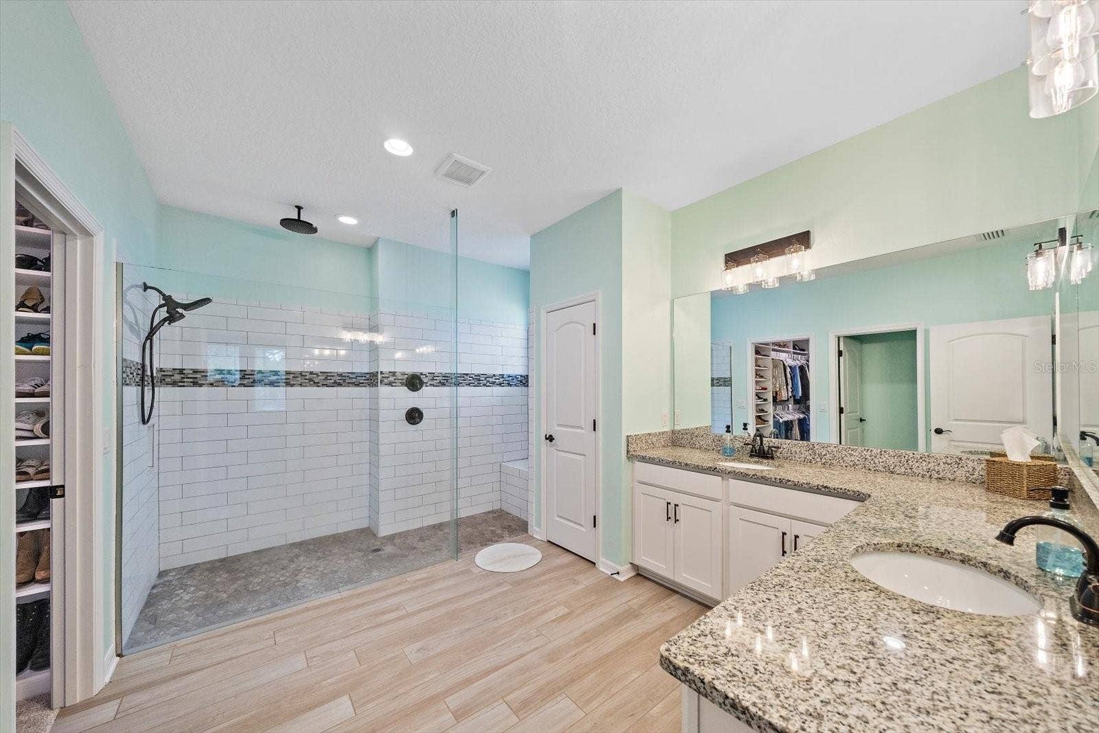 1033 WHIMBREL RUN, Bradenton, FL 34212