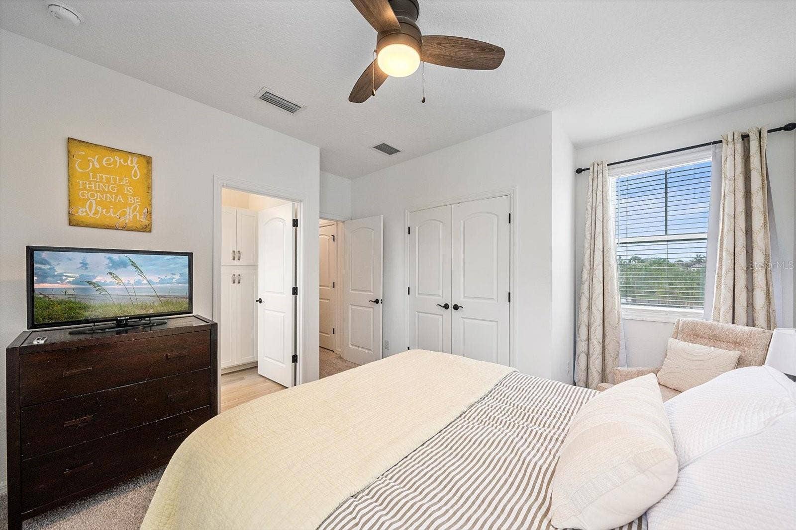 1033 WHIMBREL RUN, Bradenton, FL 34212