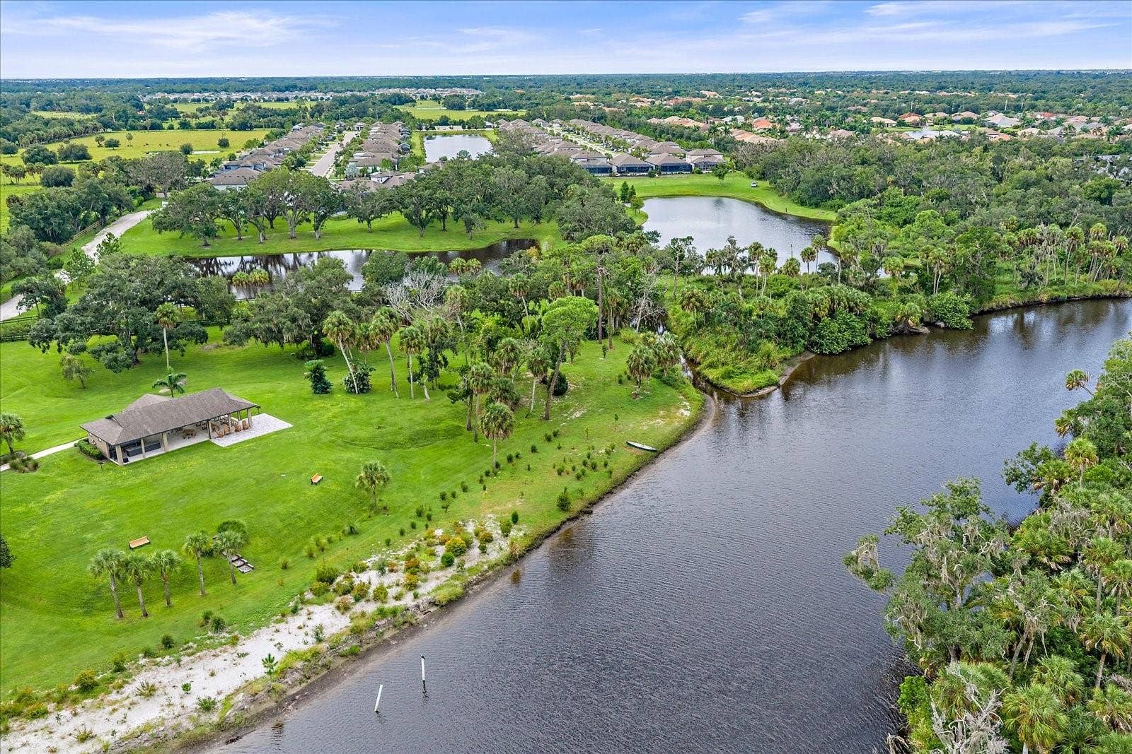 1033 WHIMBREL RUN, Bradenton, FL 34212