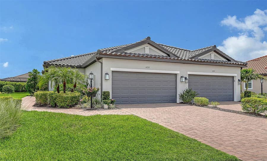 Property photo for 4737 TORTONA COURT, Bradenton, FL
