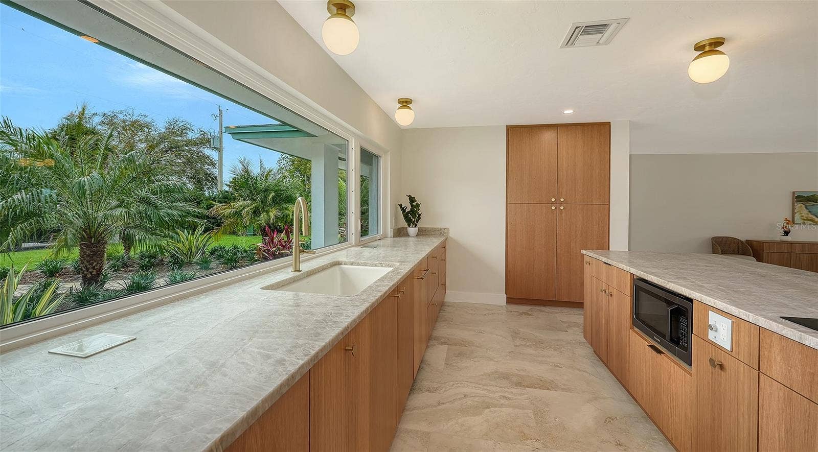 1967 BROOKHAVEN DRIVE, Sarasota, FL 34239 1967 BROOKHAVEN DRIVE, Sarasota, FL 34239