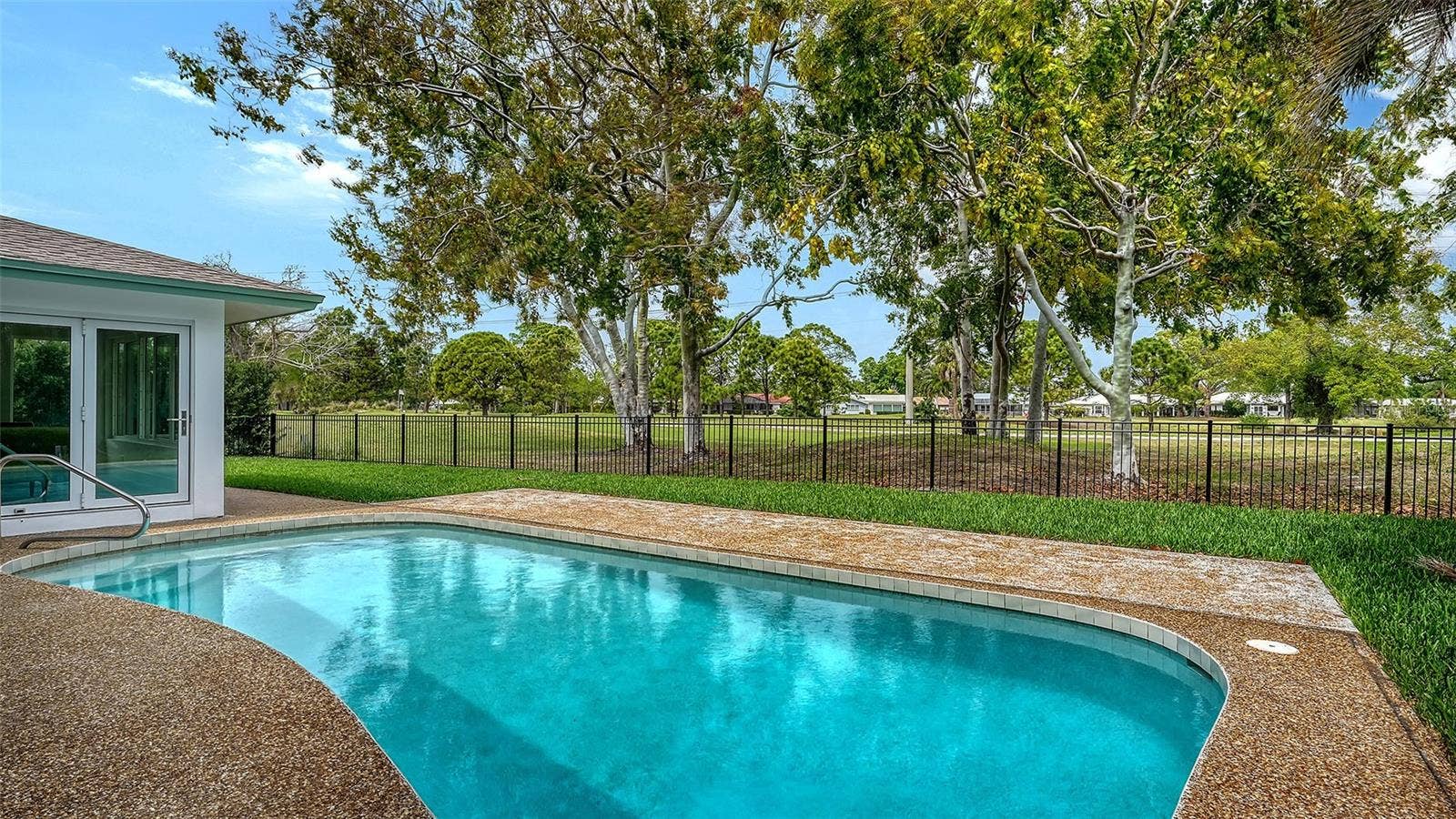 1967 BROOKHAVEN DRIVE, Sarasota, FL 34239 1967 BROOKHAVEN DRIVE, Sarasota, FL 34239