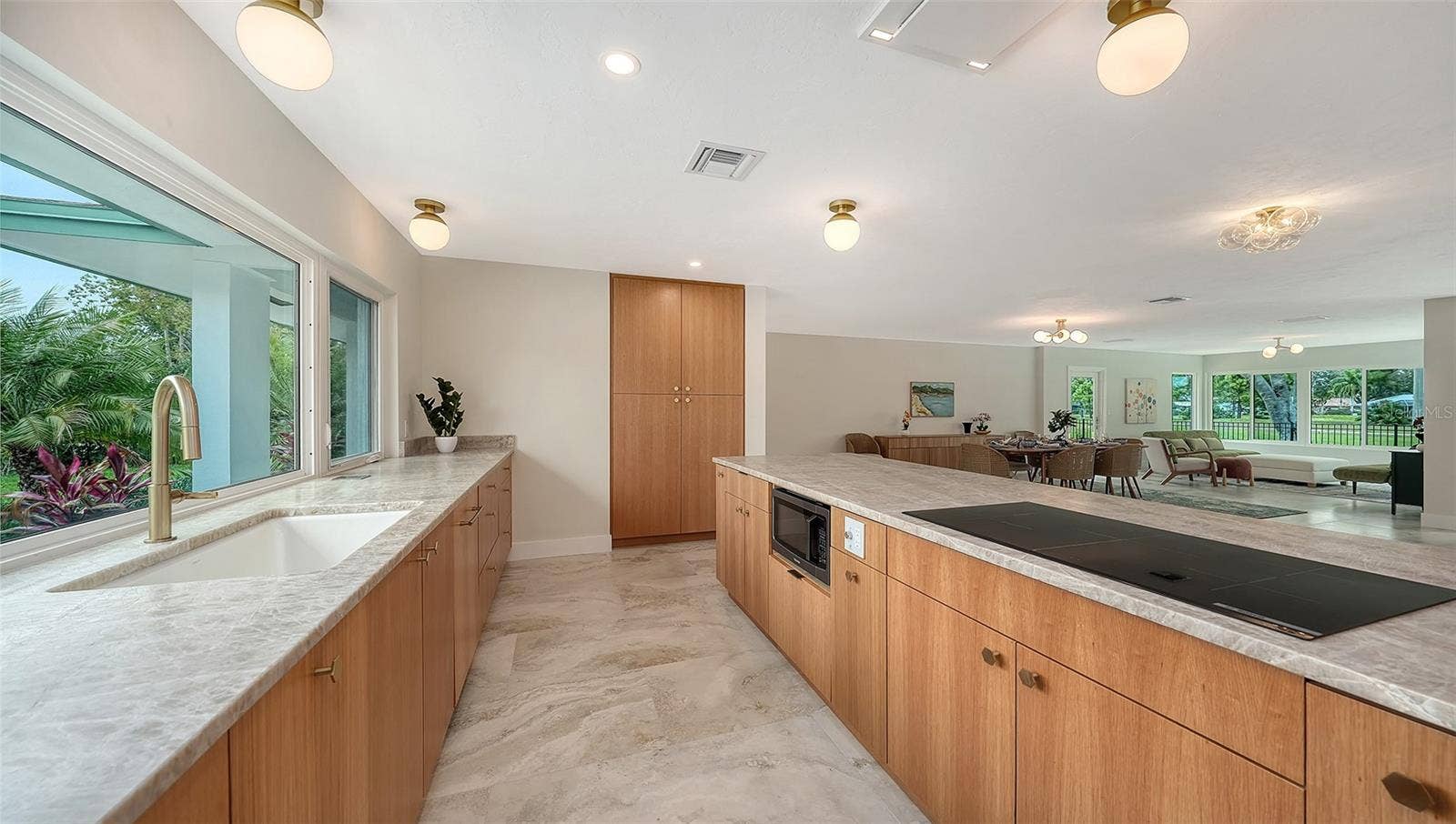 1967 BROOKHAVEN DRIVE, Sarasota, FL 34239 1967 BROOKHAVEN DRIVE, Sarasota, FL 34239